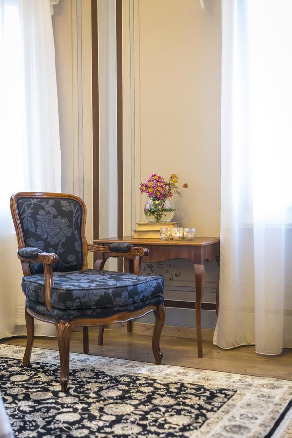 Boutique Hotel 1905 ซานธี ภายนอก รูปภาพ